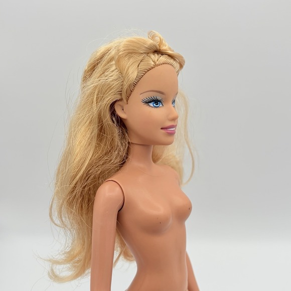 2000s Y2K Barbie Fashion Fever Doll Nude Doll Only Blonde Hair Blue Eyes - Picture 5 of 8